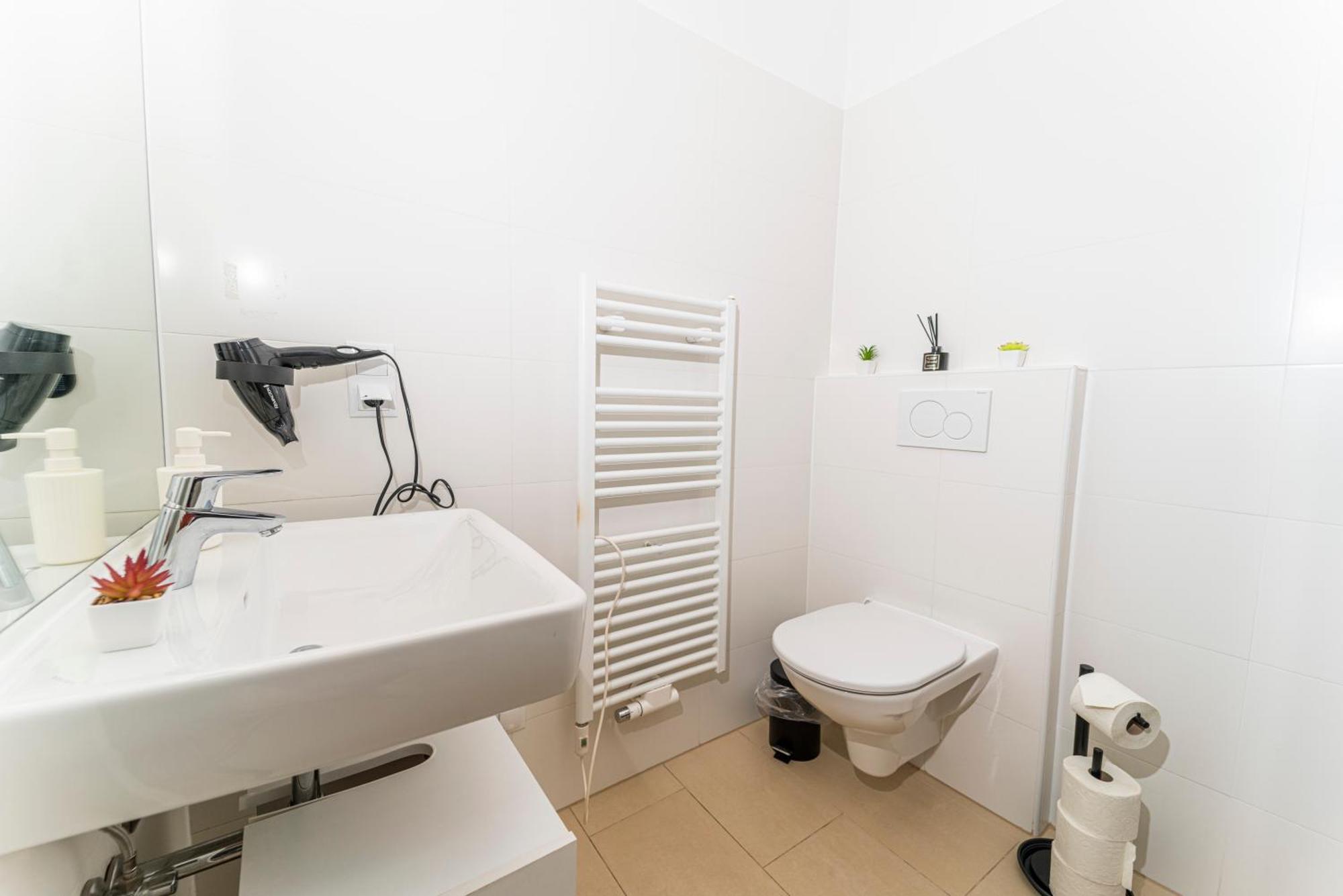 Central Stephansdom Apartment I Netflix I Self Check In ウィーン エクステリア 写真